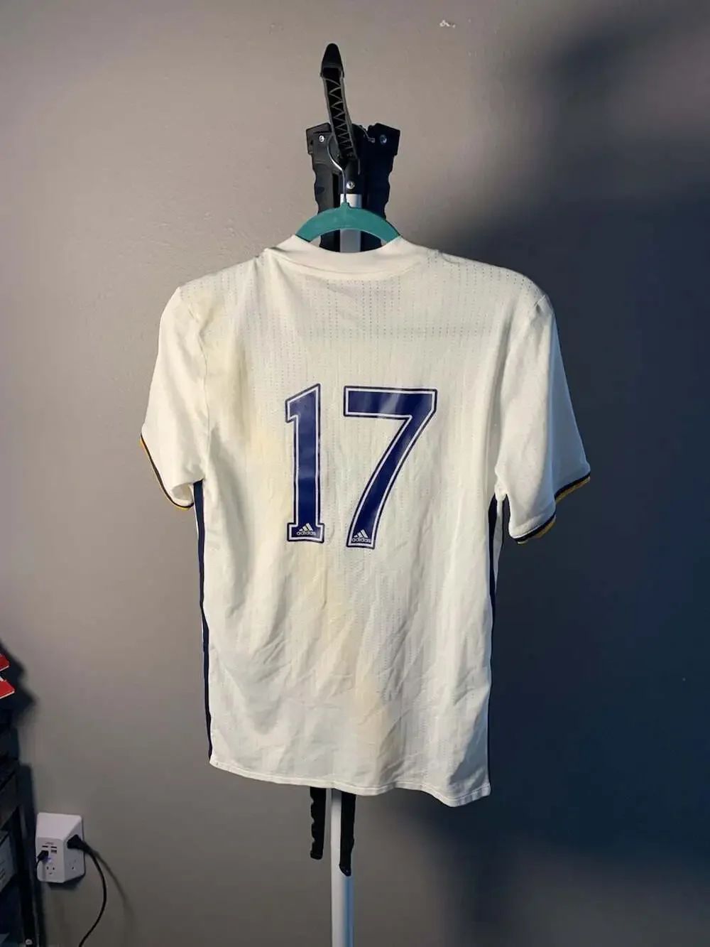 Adidas LA Galaxy 2016-2017 Home Soccer Jersey #17